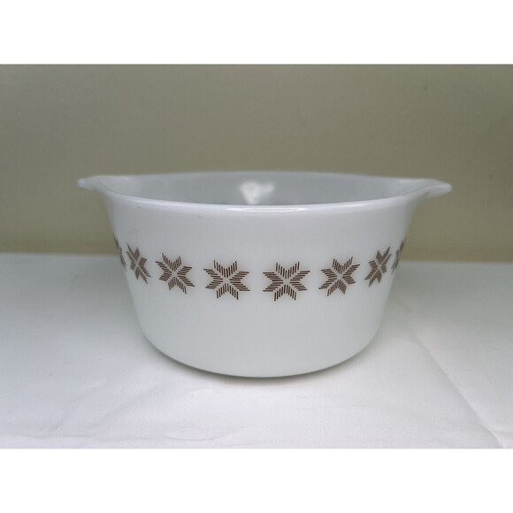 PYREX Town and Country Design #473 1 Quart Casserole Dish Cinderella Brown Star - Picture 1 of 9